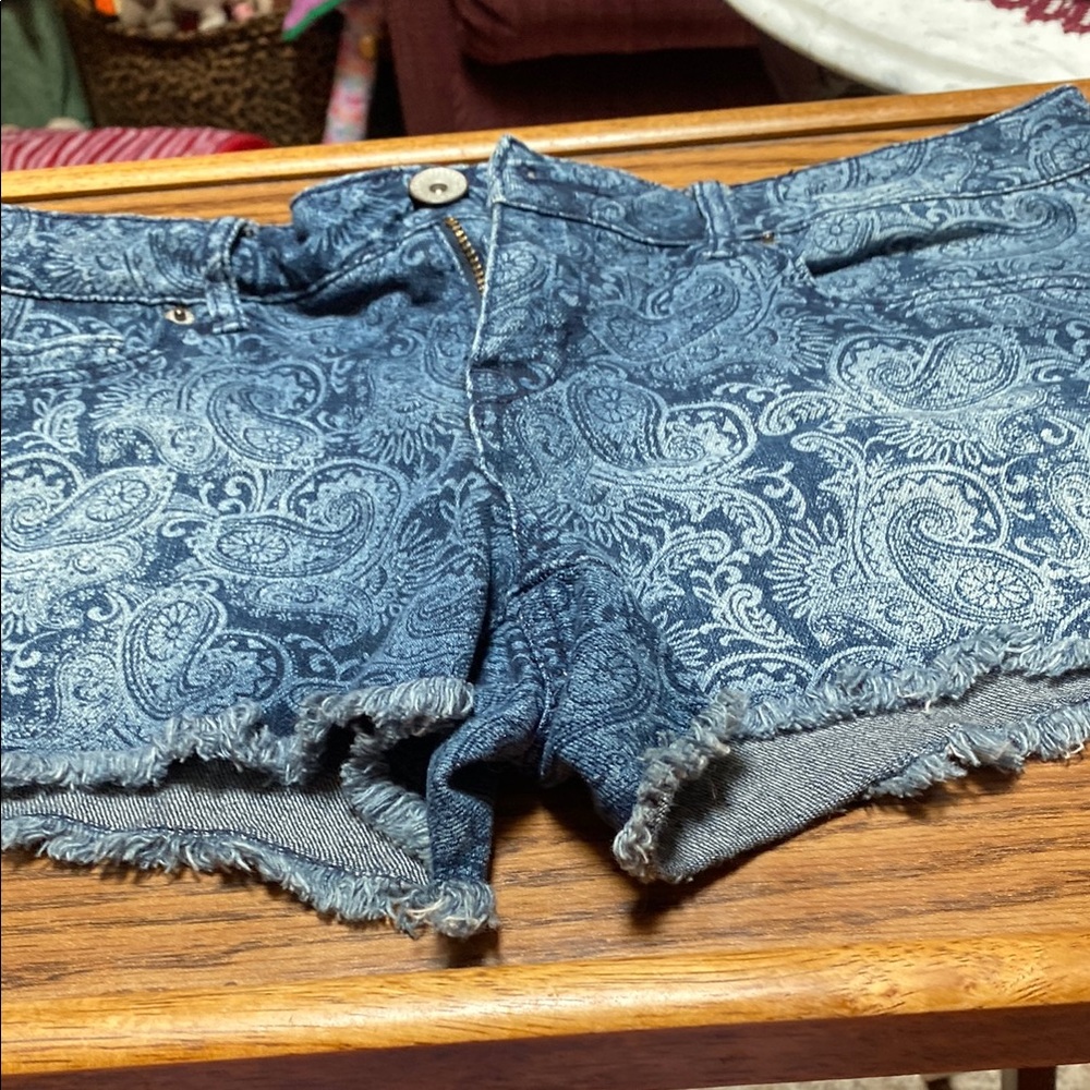 Denim Paisley Women Shortsarropastel 9/10 just reduced